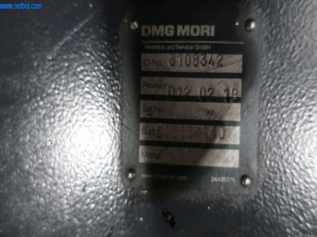 Systémy tlakového lití (hliník) 1 100 - 1 350 t,
Mechanické zpracování, výroba nástrojů
-5