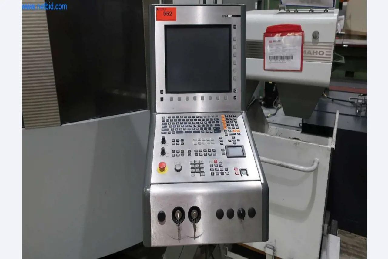 Sistemas de fundição injectada (alumínio) 1.100 - 1.350 t,
Processamento mecânico, fabrico de ferramentas
-11