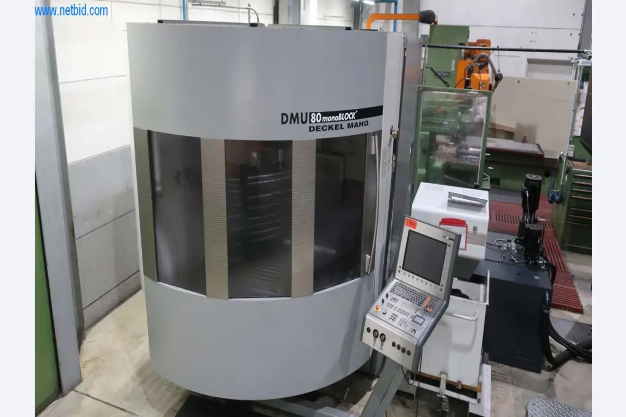 Sistemas de fundição injectada (alumínio) 1.100 - 1.350 t,
Processamento mecânico, fabrico de ferramentas
-2