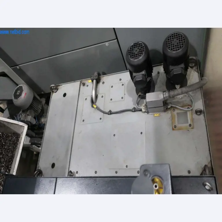 Sistemas de fundição injectada (alumínio) 1.100 - 1.350 t,
Processamento mecânico, fabrico de ferramentas
-9