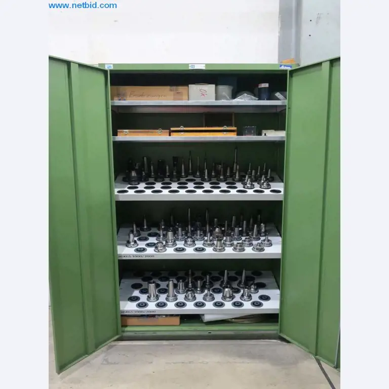 Sistemas de fundição injectada (alumínio) 1.100 - 1.350 t,
Processamento mecânico, fabrico de ferramentas
-2
