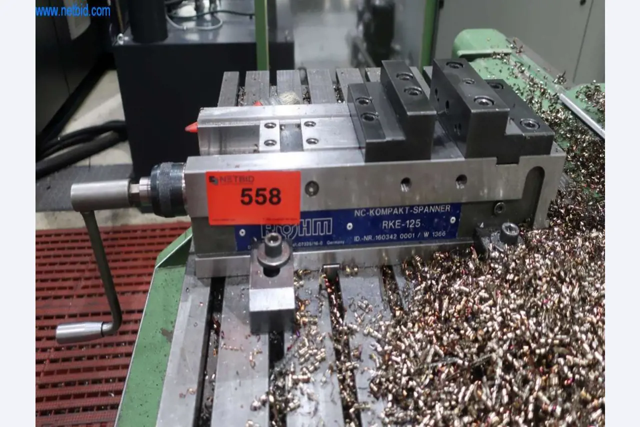 Sistemas de fundição injectada (alumínio) 1.100 - 1.350 t,
Processamento mecânico, fabrico de ferramentas
-1