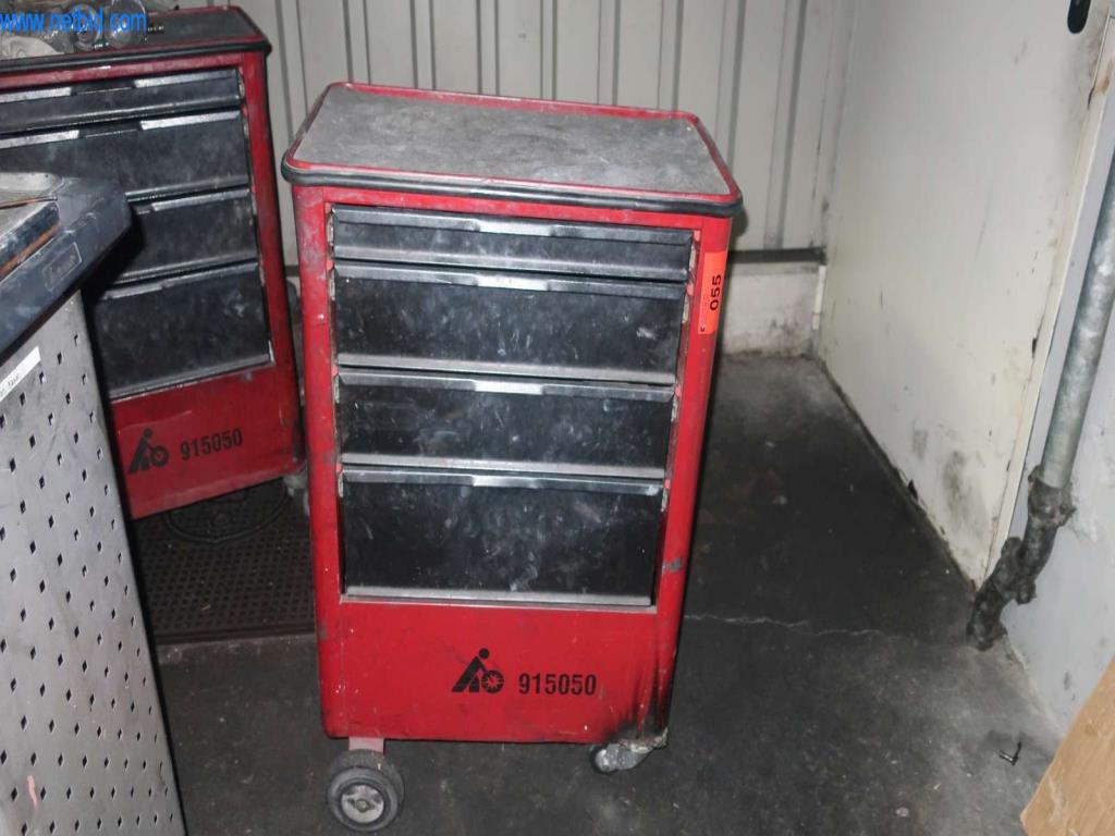 Systémy tlakového lití (hliník) 1 100 - 1 350 t,
Mechanické zpracování, výroba nástrojů
-1