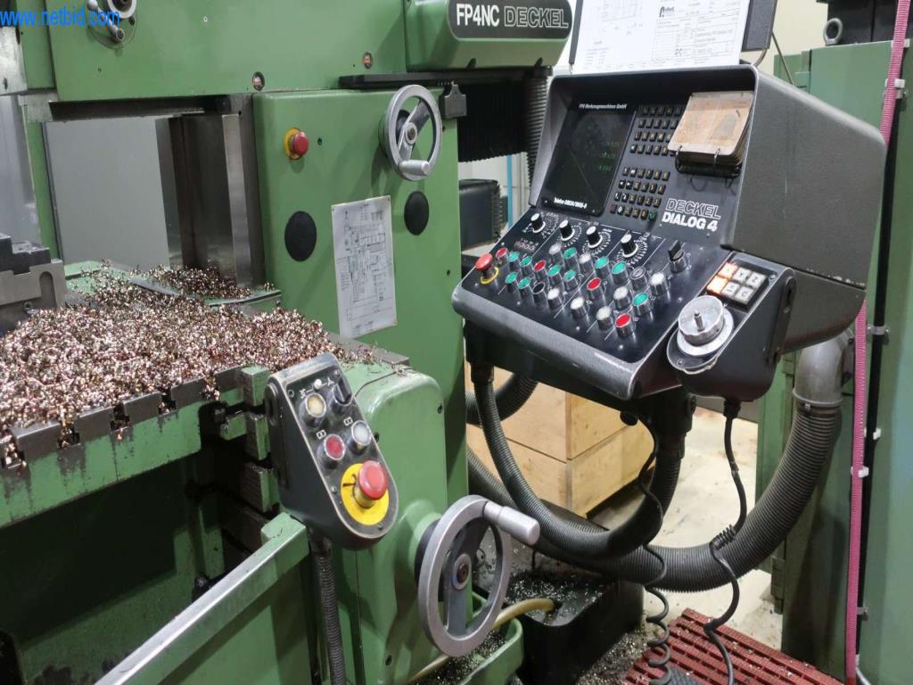 Systémy tlakového lití (hliník) 1 100 - 1 350 t,
Mechanické zpracování, výroba nástrojů
-4