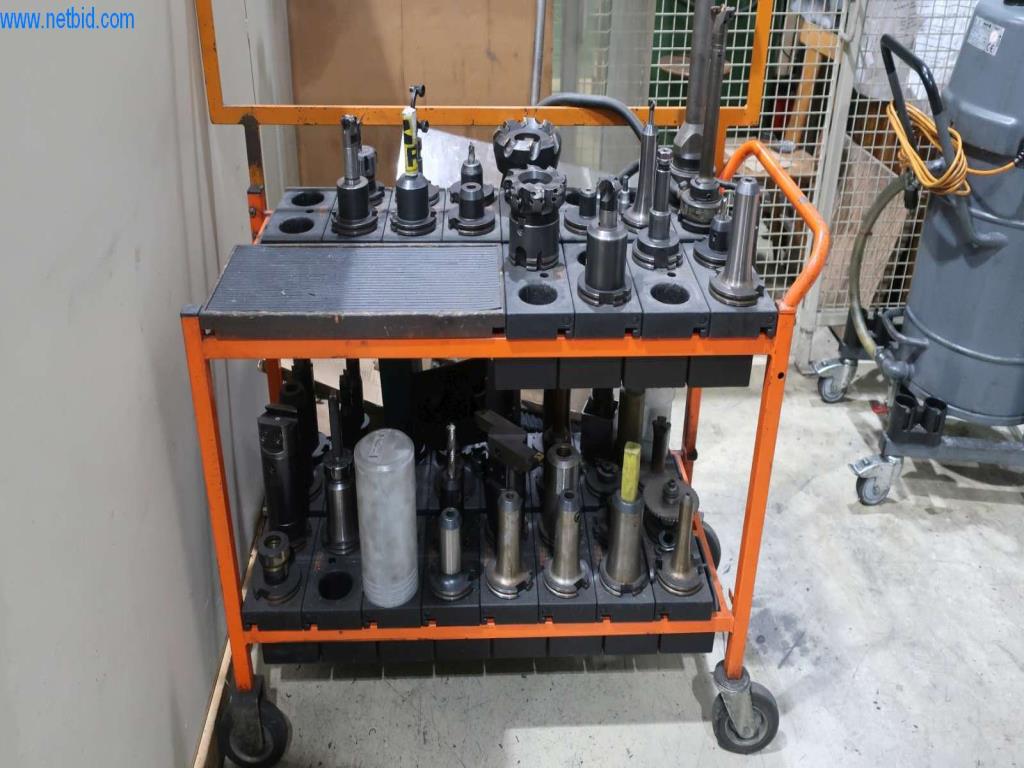 Systémy tlakového lití (hliník) 1 100 - 1 350 t,
Mechanické zpracování, výroba nástrojů
-15