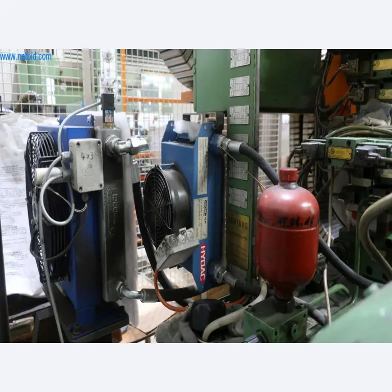 Sistemas de fundição injectada (alumínio) 1.100 - 1.350 t,
Processamento mecânico, fabrico de ferramentas
-21