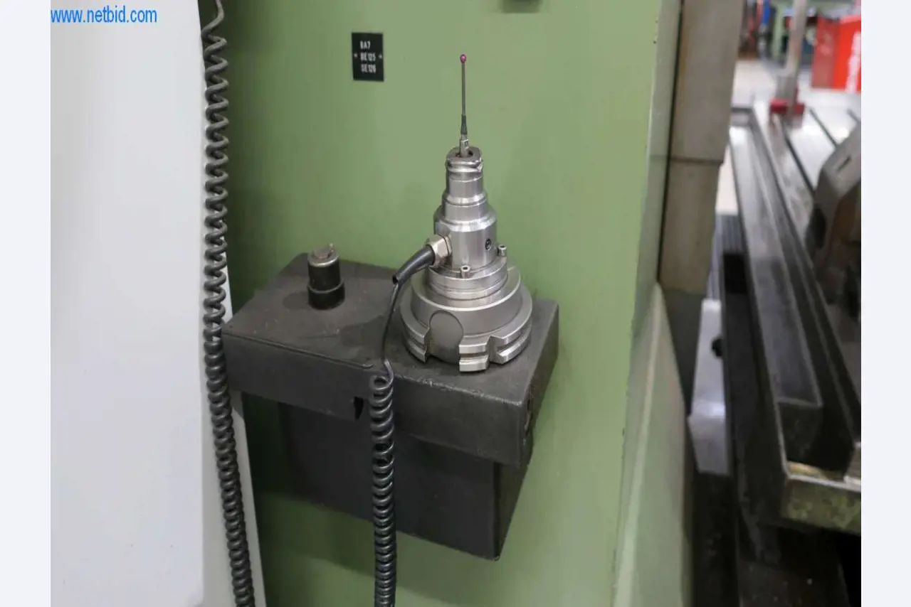 Sistemas de fundição injectada (alumínio) 1.100 - 1.350 t,
Processamento mecânico, fabrico de ferramentas
-6