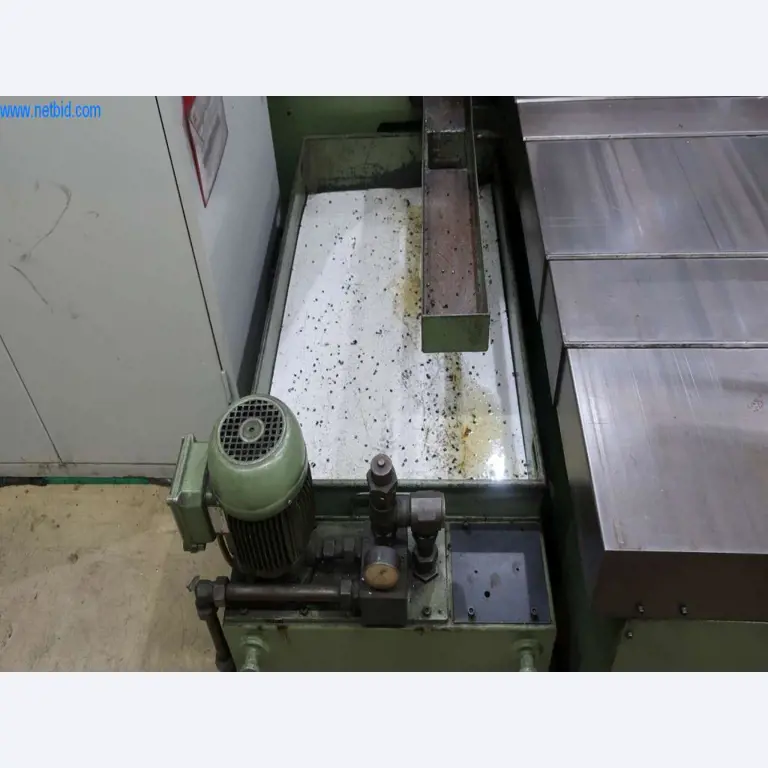 Sistemas de fundição injectada (alumínio) 1.100 - 1.350 t,
Processamento mecânico, fabrico de ferramentas
-8