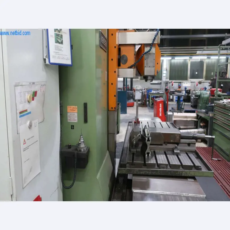 Sistemas de fundição injectada (alumínio) 1.100 - 1.350 t,
Processamento mecânico, fabrico de ferramentas
-9