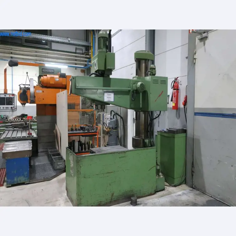 Sistemas de fundição injectada (alumínio) 1.100 - 1.350 t,
Processamento mecânico, fabrico de ferramentas
-5