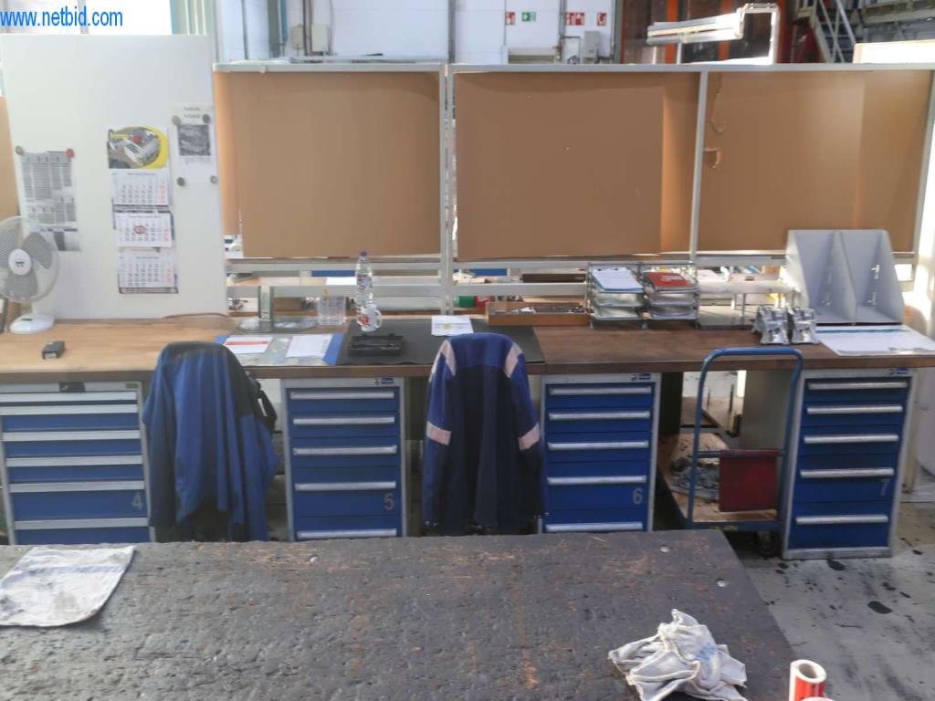 Systémy tlakového lití (hliník) 1 100 - 1 350 t,
Mechanické zpracování, výroba nástrojů
-2