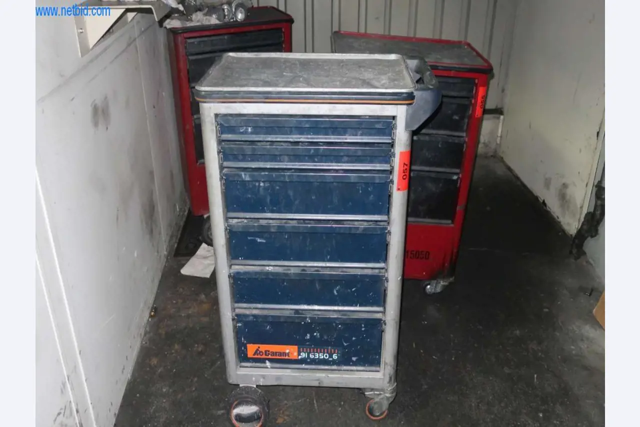 Systemy odlewania ciśnieniowego (aluminium) 1,100 - 1,350 t,
Obróbka mechaniczna, produkcja narzędzi
-1