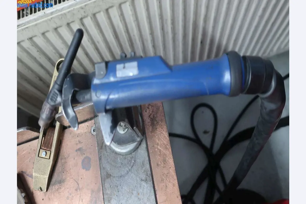 Sistemas de fundição injectada (alumínio) 1.100 - 1.350 t,
Processamento mecânico, fabrico de ferramentas
-3