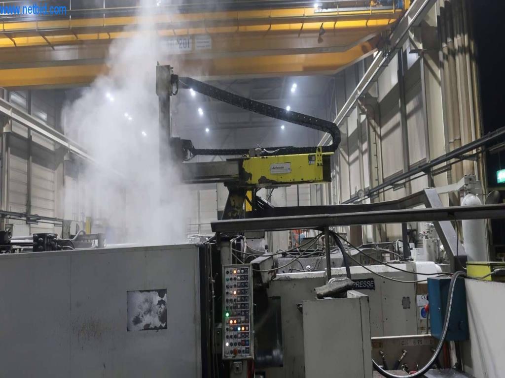 Systémy tlakového lití (hliník) 1 100 - 1 350 t,
Mechanické zpracování, výroba nástrojů
-10