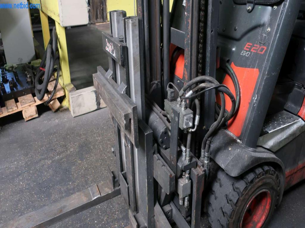 Systémy tlakového lití (hliník) 1 100 - 1 350 t,
Mechanické zpracování, výroba nástrojů
-4