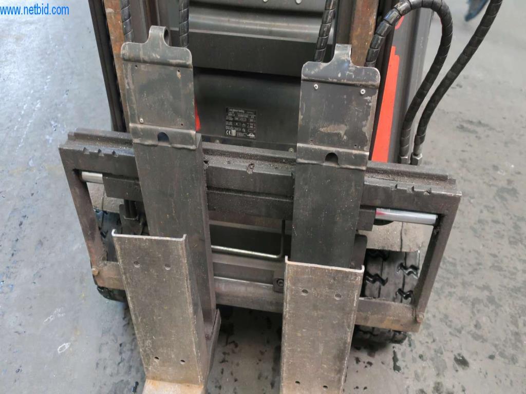 Systémy tlakového lití (hliník) 1 100 - 1 350 t,
Mechanické zpracování, výroba nástrojů
-2