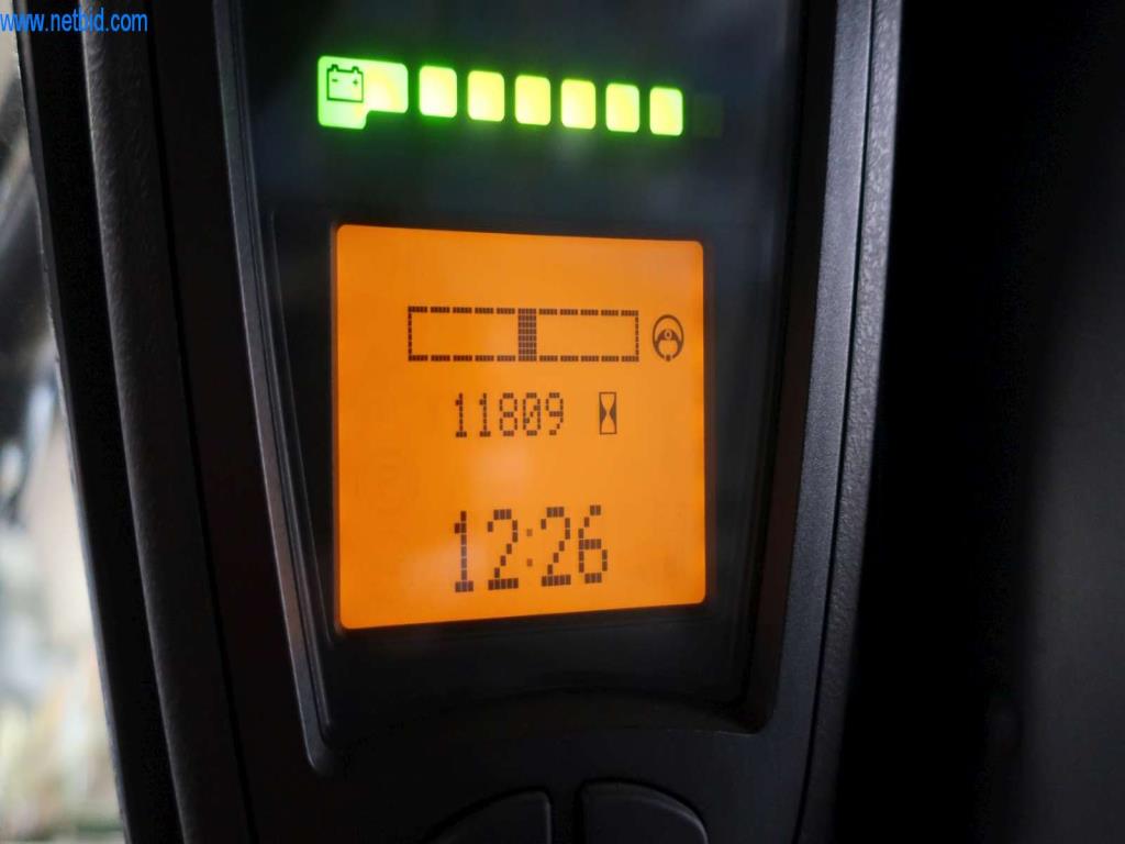 Systémy tlakového lití (hliník) 1 100 - 1 350 t,
Mechanické zpracování, výroba nástrojů
-4