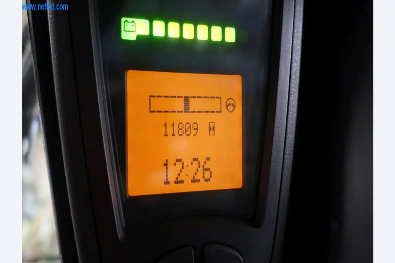 Sistemas de fundição injectada (alumínio) 1.100 - 1.350 t,
Processamento mecânico, fabrico de ferramentas
-4