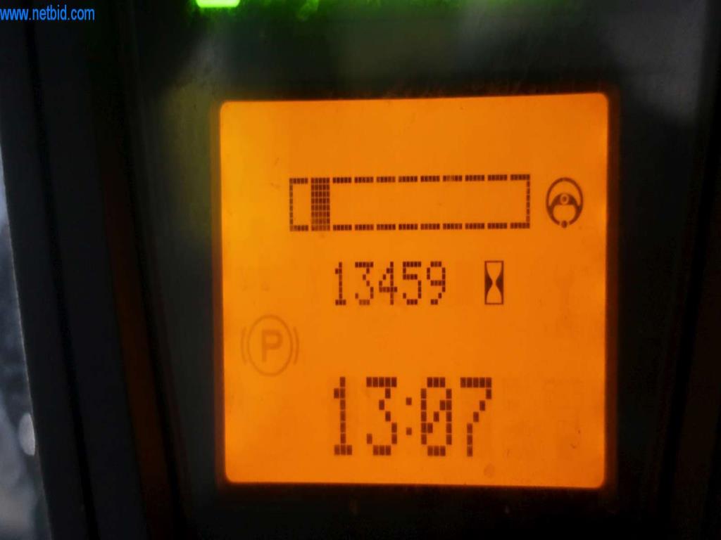 Systémy tlakového lití (hliník) 1 100 - 1 350 t,
Mechanické zpracování, výroba nástrojů
-4