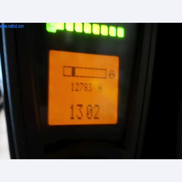 Sistemas de fundição injectada (alumínio) 1.100 - 1.350 t,
Processamento mecânico, fabrico de ferramentas
-4