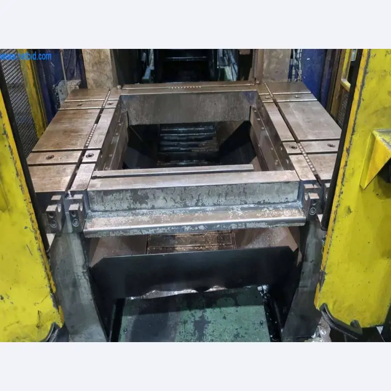 Sistemas de fundição injectada (alumínio) 1.100 - 1.350 t,
Processamento mecânico, fabrico de ferramentas
-23
