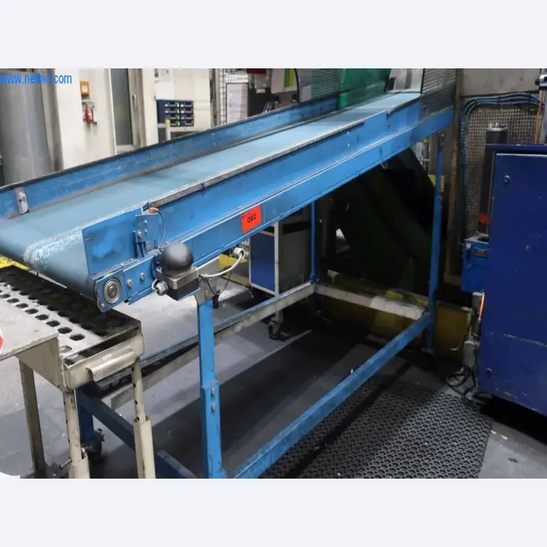 Sistemas de fundição injectada (alumínio) 1.100 - 1.350 t,
Processamento mecânico, fabrico de ferramentas
-28