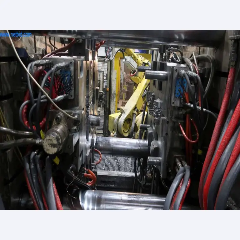 Sistemas de fundição injectada (alumínio) 1.100 - 1.350 t,
Processamento mecânico, fabrico de ferramentas
-30