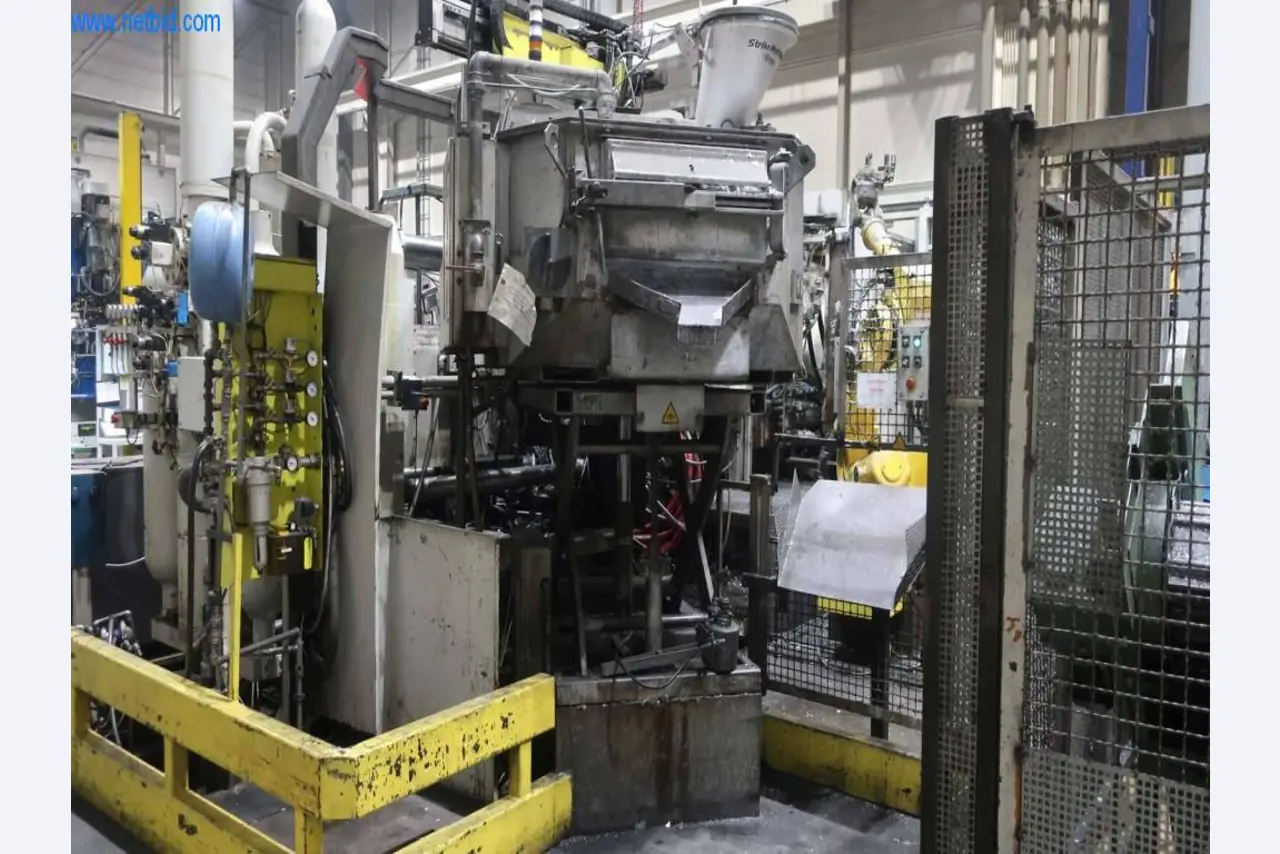 Sistemas de fundição injectada (alumínio) 1.100 - 1.350 t,
Processamento mecânico, fabrico de ferramentas
-6