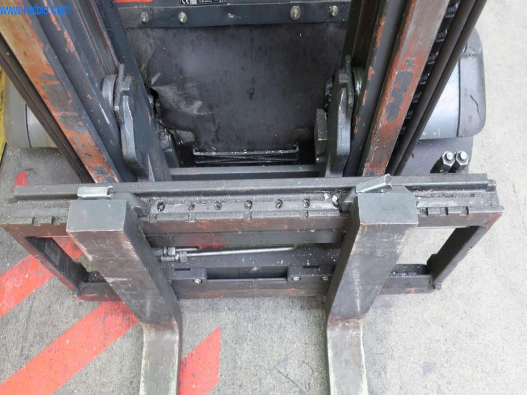 Systémy tlakového lití (hliník) 1 100 - 1 350 t,
Mechanické zpracování, výroba nástrojů
-3