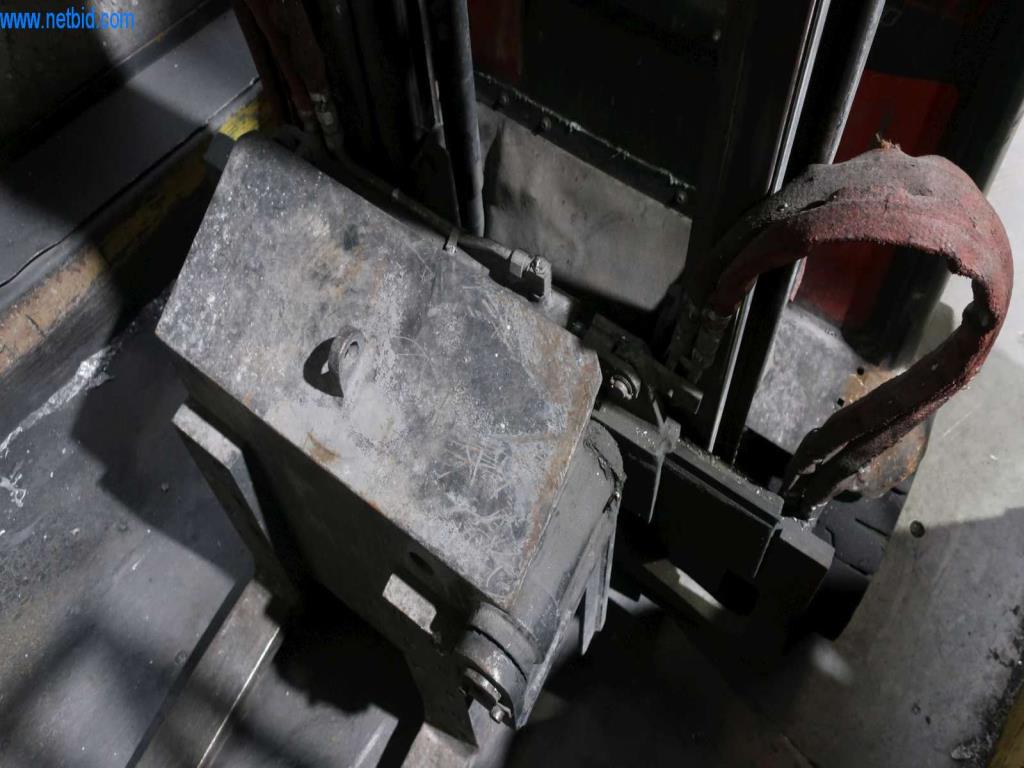 Systémy tlakového lití (hliník) 1 100 - 1 350 t,
Mechanické zpracování, výroba nástrojů
-3