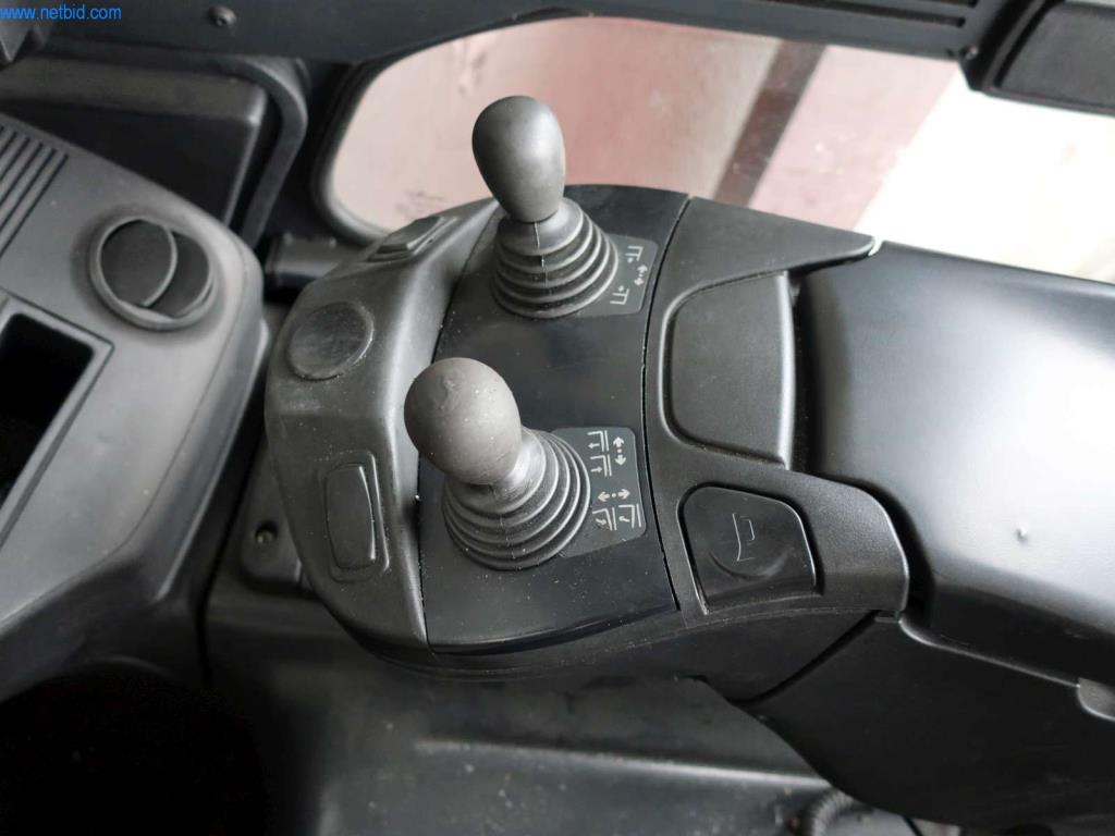 Systémy tlakového lití (hliník) 1 100 - 1 350 t,
Mechanické zpracování, výroba nástrojů
-5