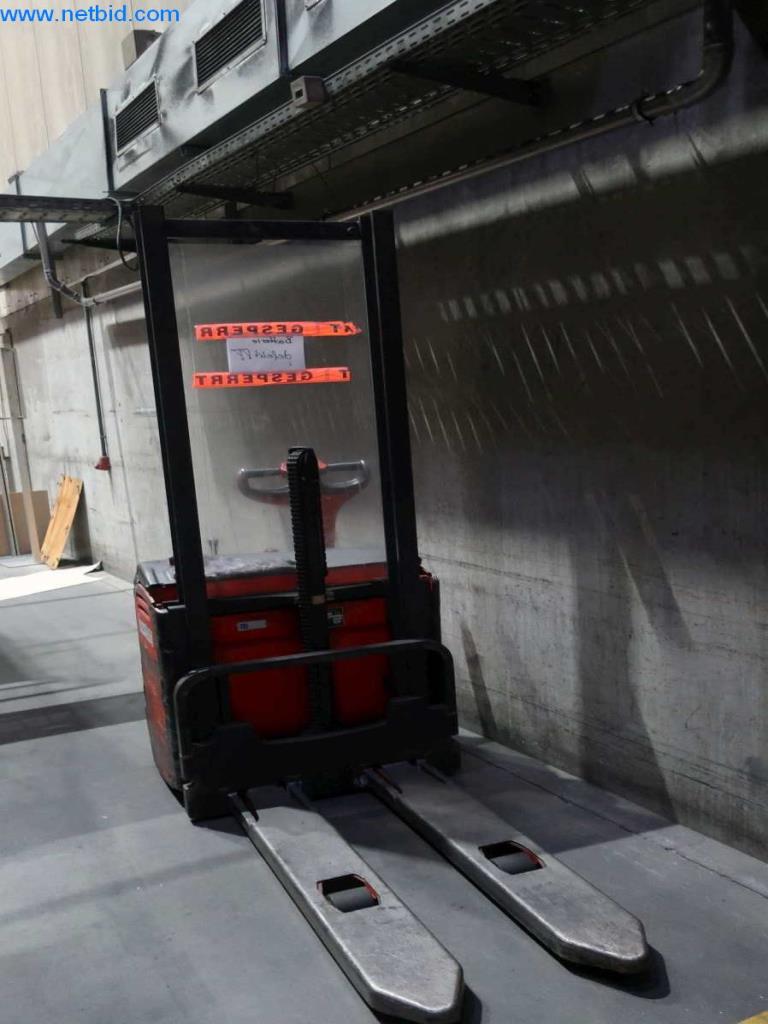 Systémy tlakového lití (hliník) 1 100 - 1 350 t,
Mechanické zpracování, výroba nástrojů
-2