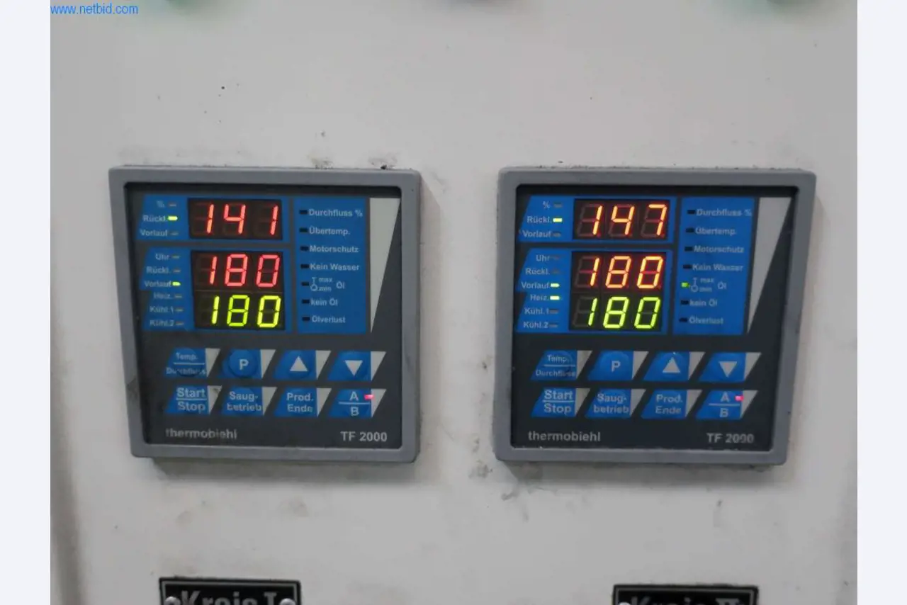 Sistemas de fundição injectada (alumínio) 1.100 - 1.350 t,
Processamento mecânico, fabrico de ferramentas
-2