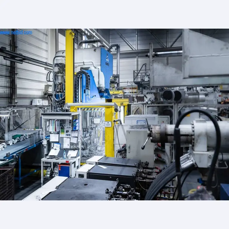 Sistemas de fundição injectada (alumínio) 1.100 - 1.350 t,
Processamento mecânico, fabrico de ferramentas
-13