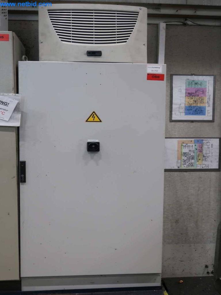 Systémy tlakového lití (hliník) 1 100 - 1 350 t,
Mechanické zpracování, výroba nástrojů
-15