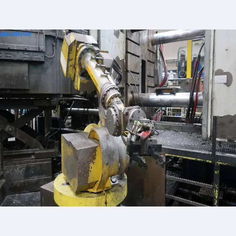 Sistemas de fundição injectada (alumínio) 1.100 - 1.350 t,
Processamento mecânico, fabrico de ferramentas
-16