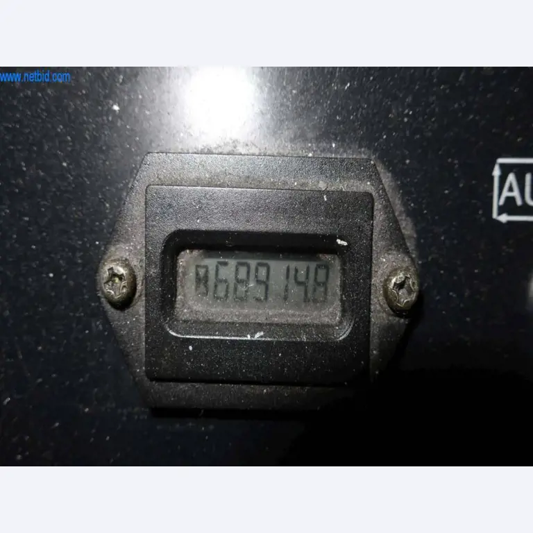 Sistemas de fundição injectada (alumínio) 1.100 - 1.350 t,
Processamento mecânico, fabrico de ferramentas
-18