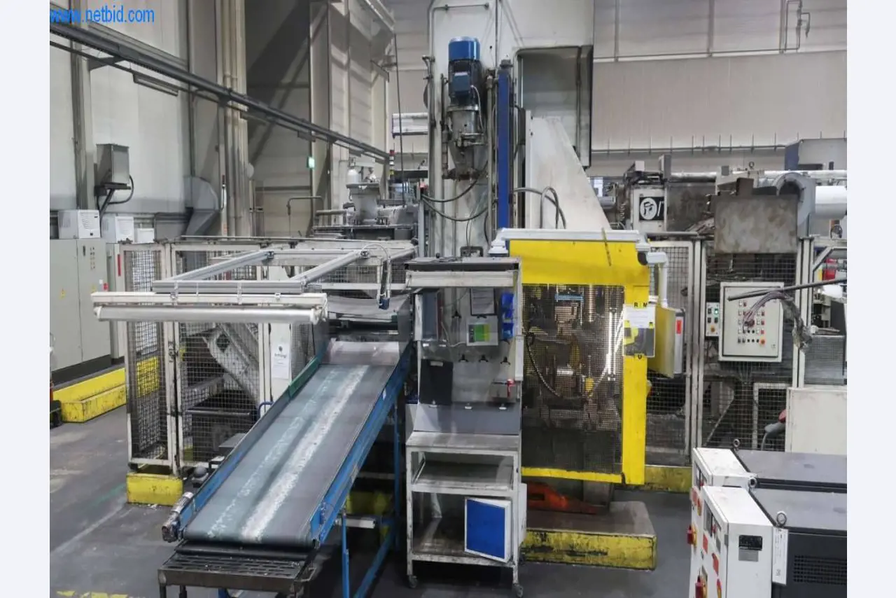 Sistemas de fundição injectada (alumínio) 1.100 - 1.350 t,
Processamento mecânico, fabrico de ferramentas
-27