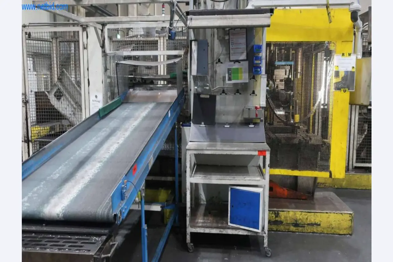 Sistemas de fundição injectada (alumínio) 1.100 - 1.350 t,
Processamento mecânico, fabrico de ferramentas
-31