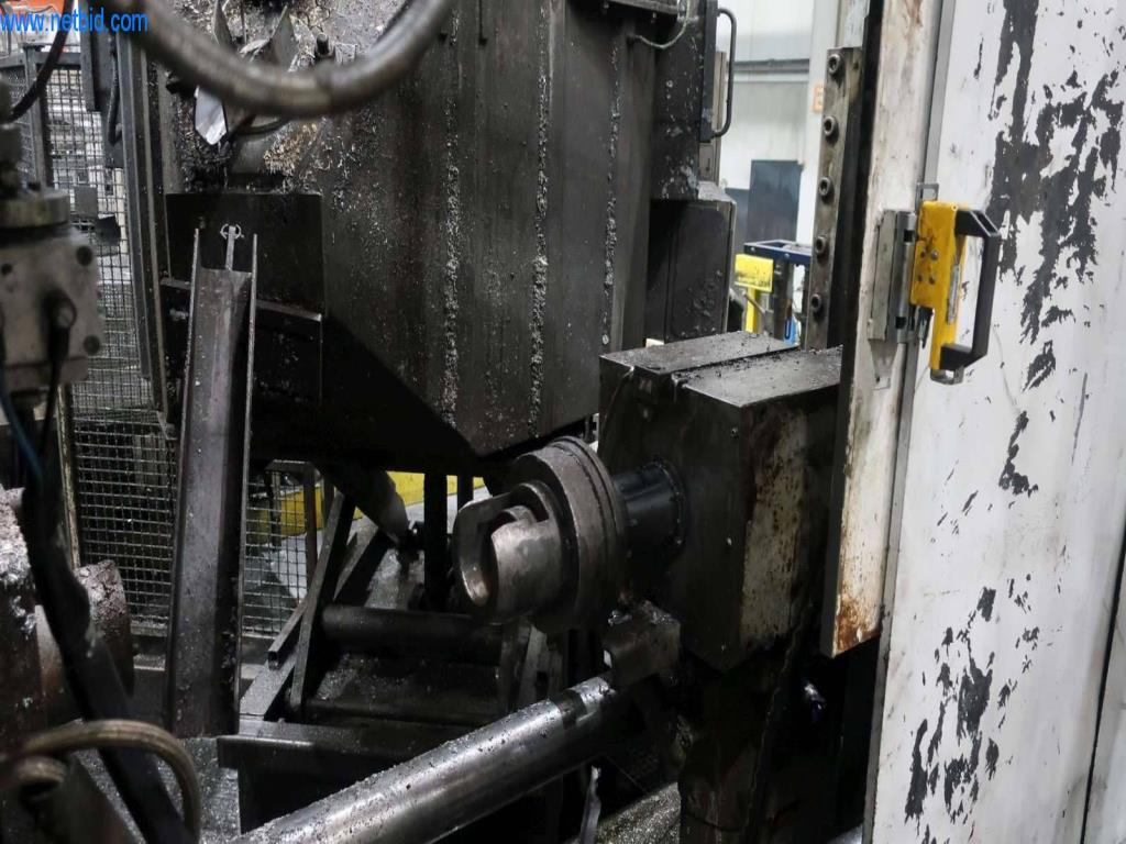 Systémy tlakového lití (hliník) 1 100 - 1 350 t,
Mechanické zpracování, výroba nástrojů
-38