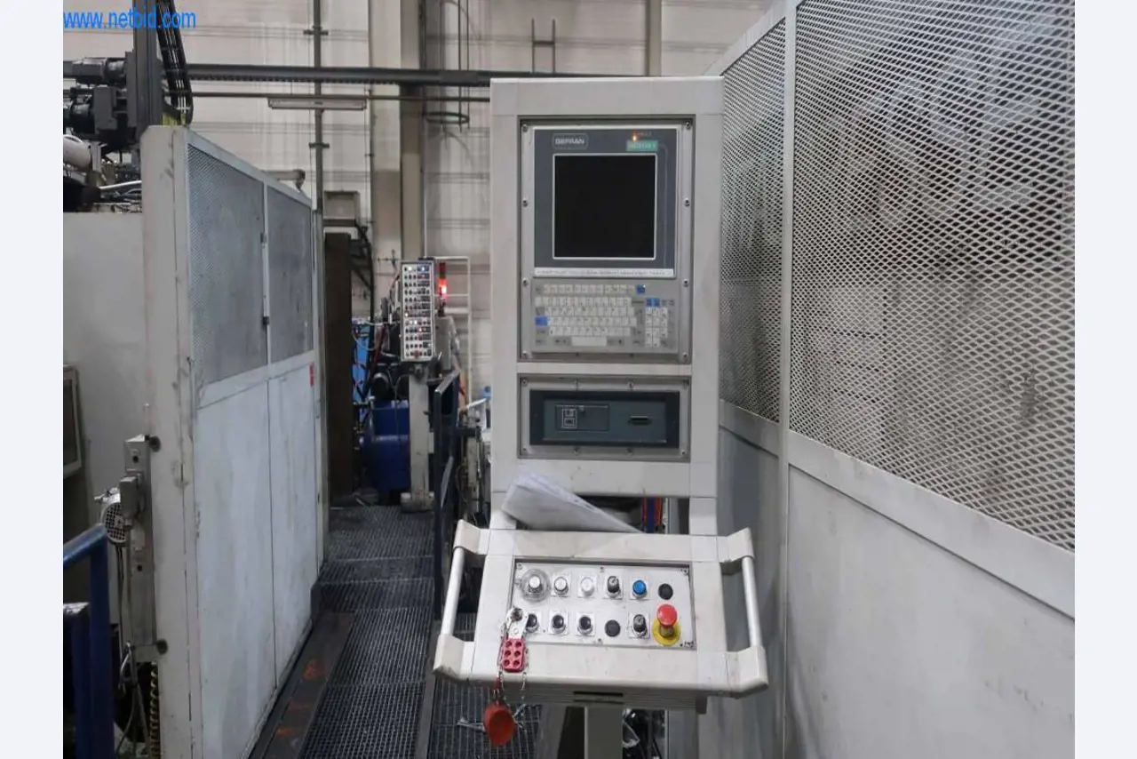 Sistemas de fundição injectada (alumínio) 1.100 - 1.350 t,
Processamento mecânico, fabrico de ferramentas
-4