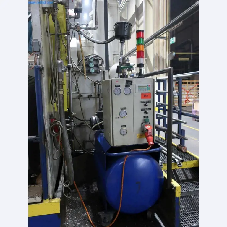 Sistemas de fundição injectada (alumínio) 1.100 - 1.350 t,
Processamento mecânico, fabrico de ferramentas
-2