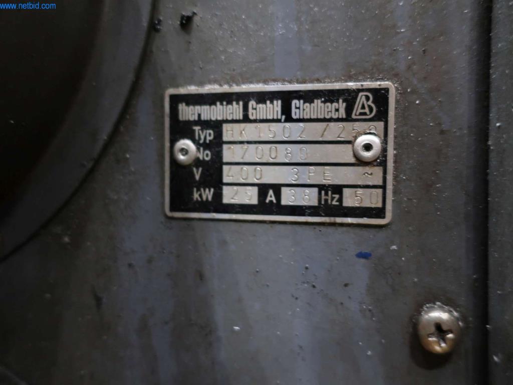 Systémy tlakového lití (hliník) 1 100 - 1 350 t,
Mechanické zpracování, výroba nástrojů
-2