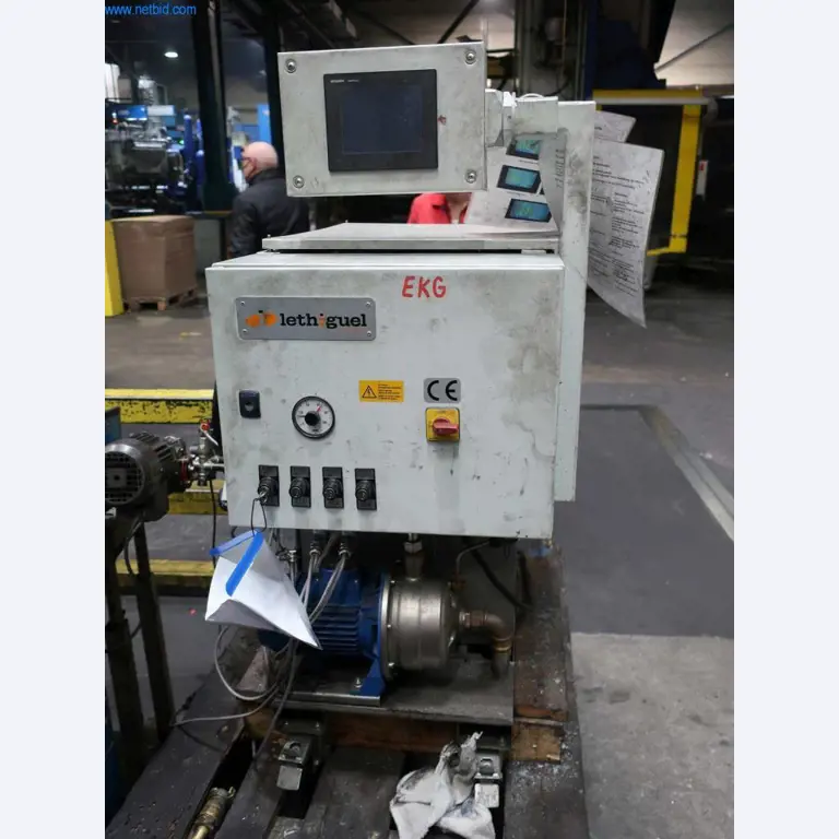 Sistemas de fundição injectada (alumínio) 1.100 - 1.350 t,
Processamento mecânico, fabrico de ferramentas
-3