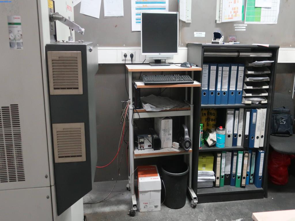 Systémy tlakového lití (hliník) 1 100 - 1 350 t,
Mechanické zpracování, výroba nástrojů
-4