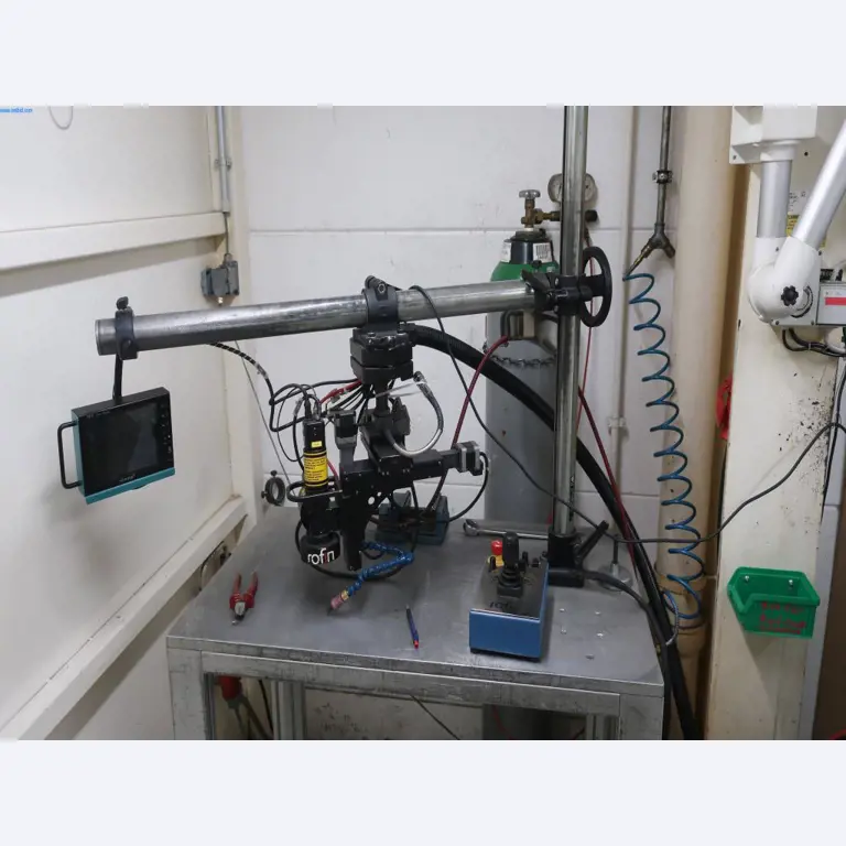 Sistemas de fundição injectada (alumínio) 1.100 - 1.350 t,
Processamento mecânico, fabrico de ferramentas
-4