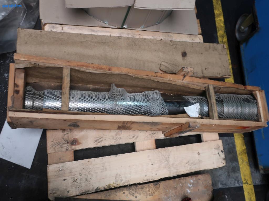 Systémy tlakového lití (hliník) 1 100 - 1 350 t,
Mechanické zpracování, výroba nástrojů
-11