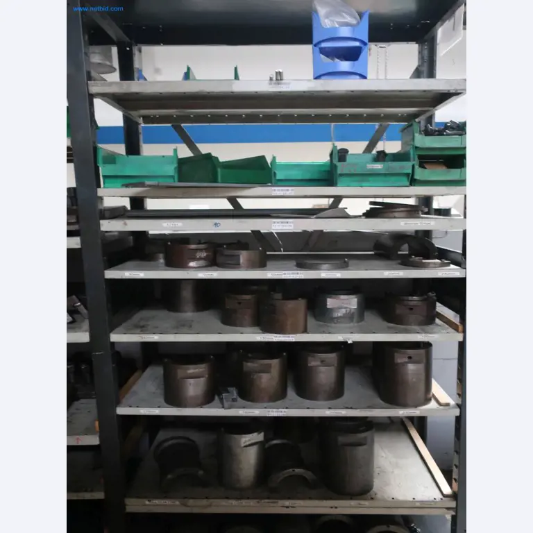 Sistemas de fundição injectada (alumínio) 1.100 - 1.350 t,
Processamento mecânico, fabrico de ferramentas
-2