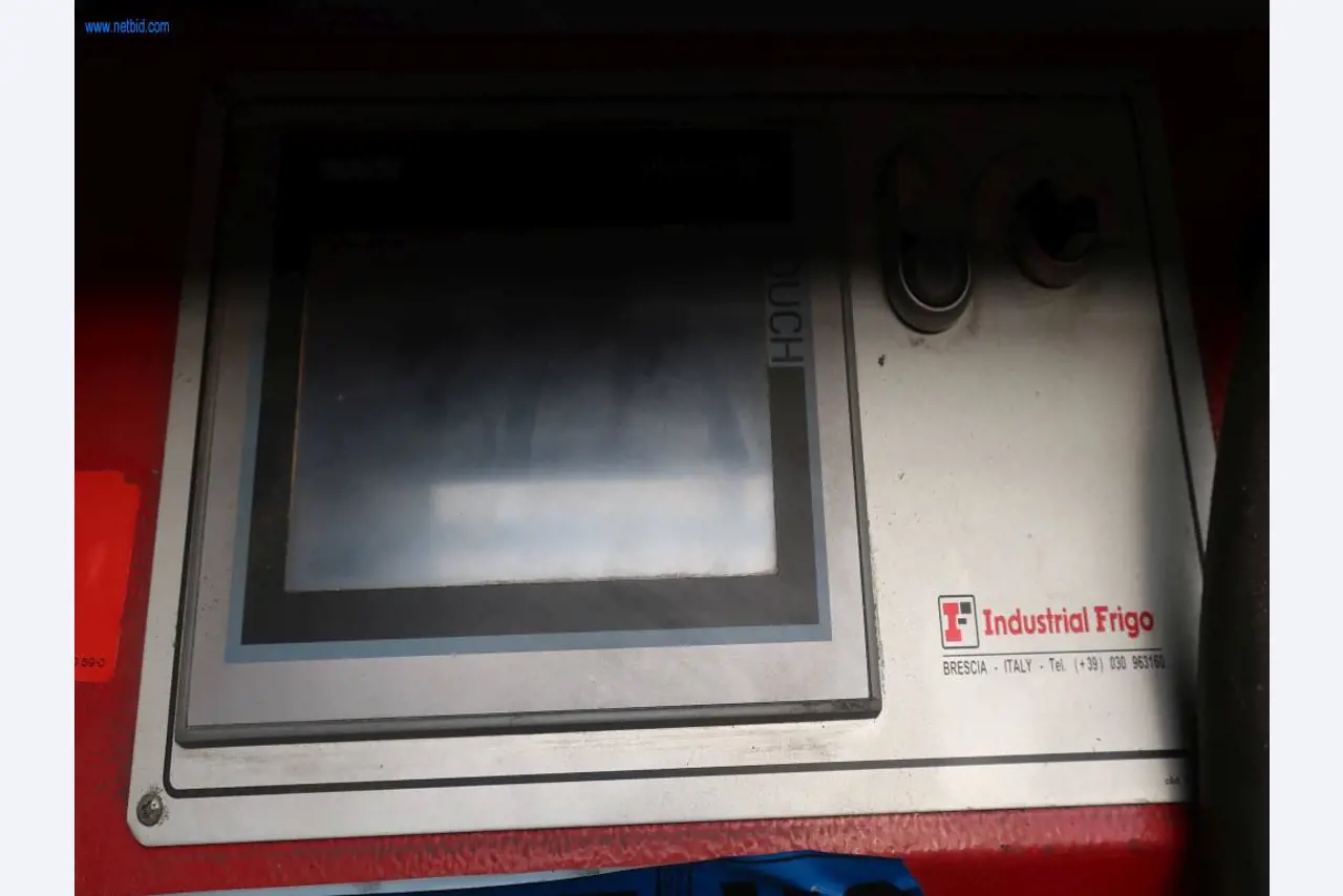 Sistemas de fundição injectada (alumínio) 1.100 - 1.350 t,
Processamento mecânico, fabrico de ferramentas
-3