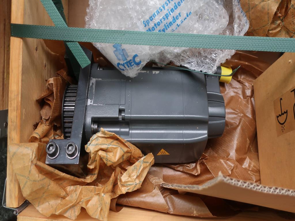 Systémy tlakového lití (hliník) 1 100 - 1 350 t,
Mechanické zpracování, výroba nástrojů
-3